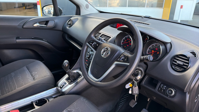 Vauxhall Meriva 1.4i 16V Club 5dr Petrol Estate